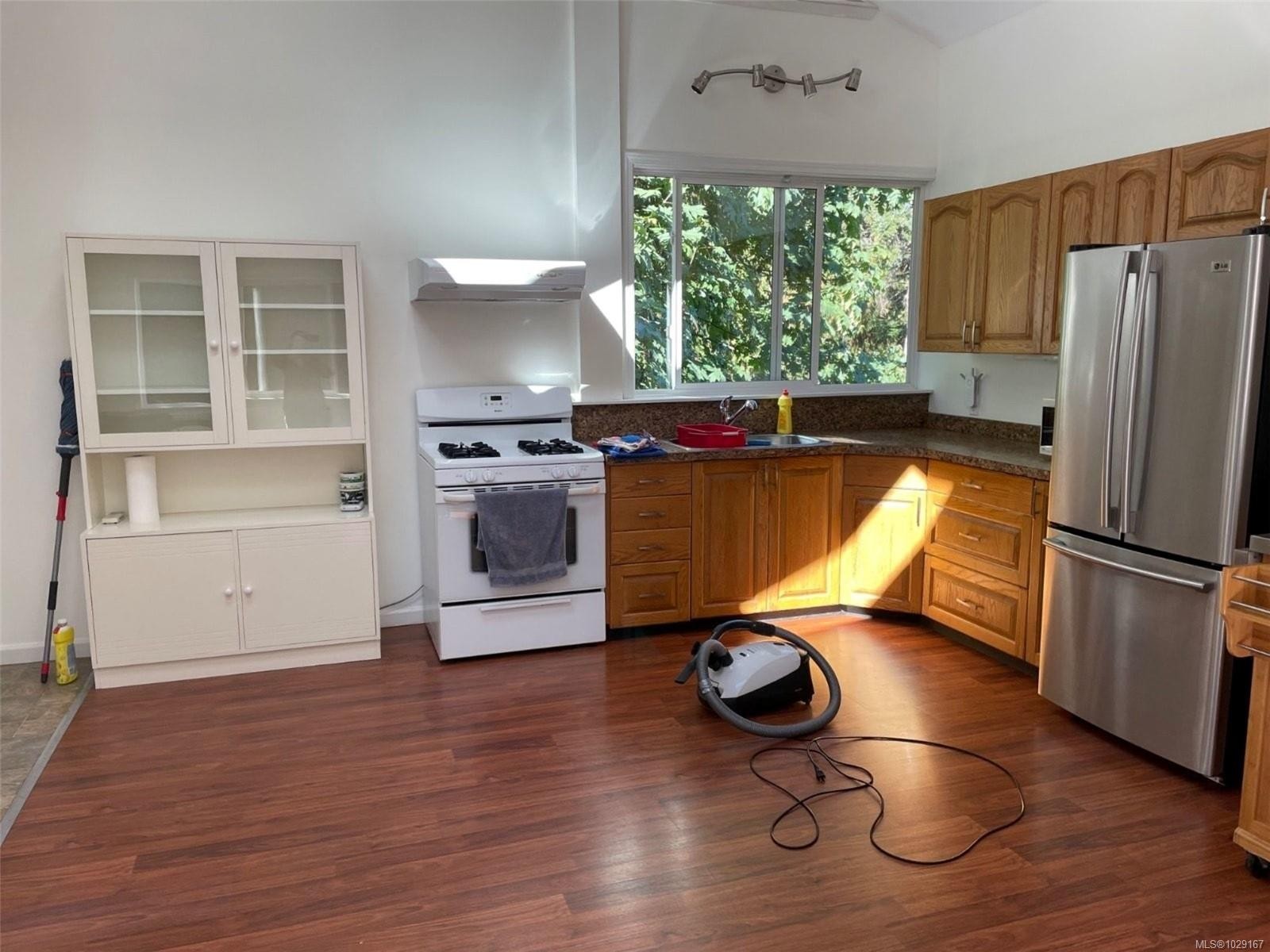 5817 Curry Rd, Duncan, BC