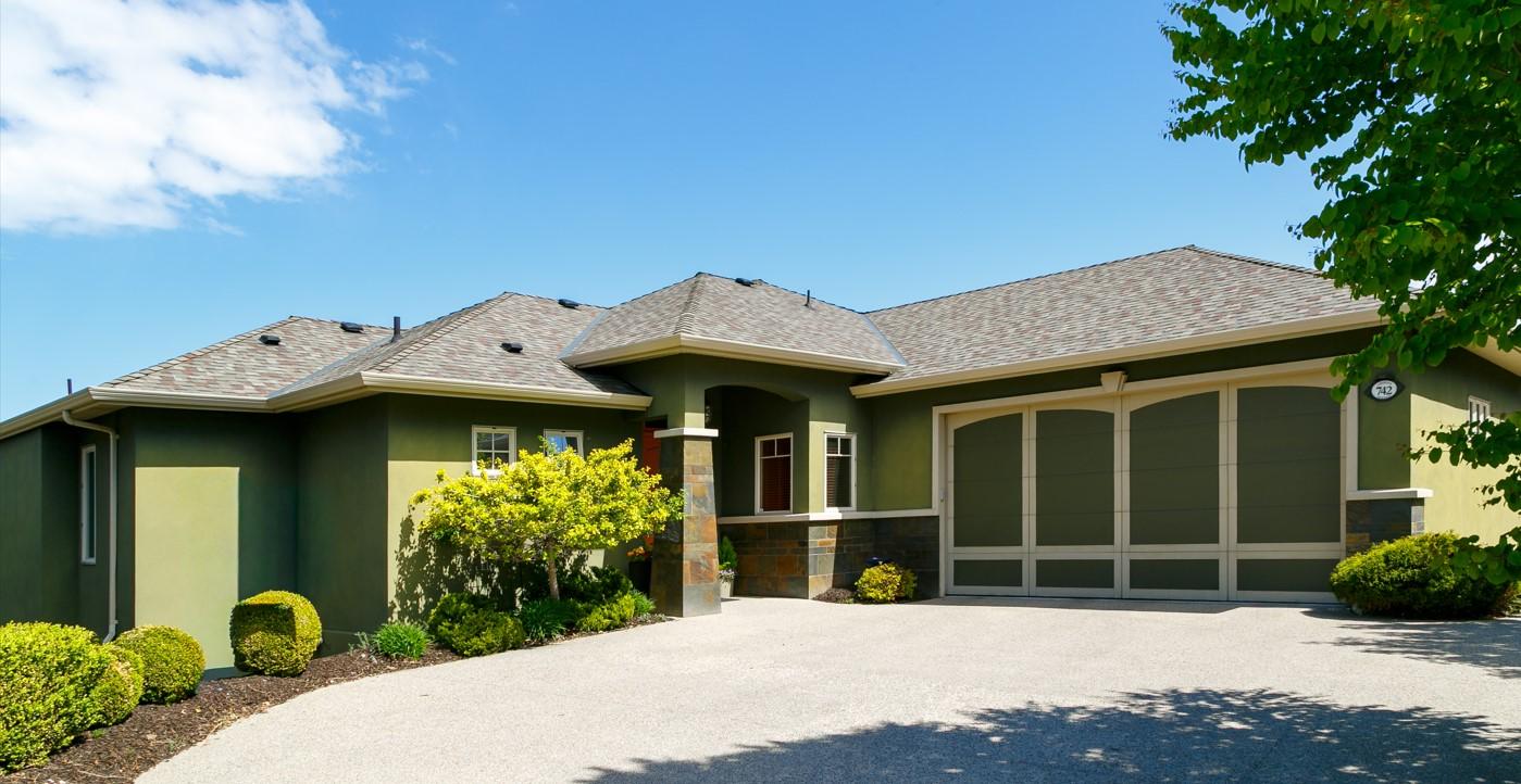 742 Crozier Avenue, Kelowna, BC - Outdoor