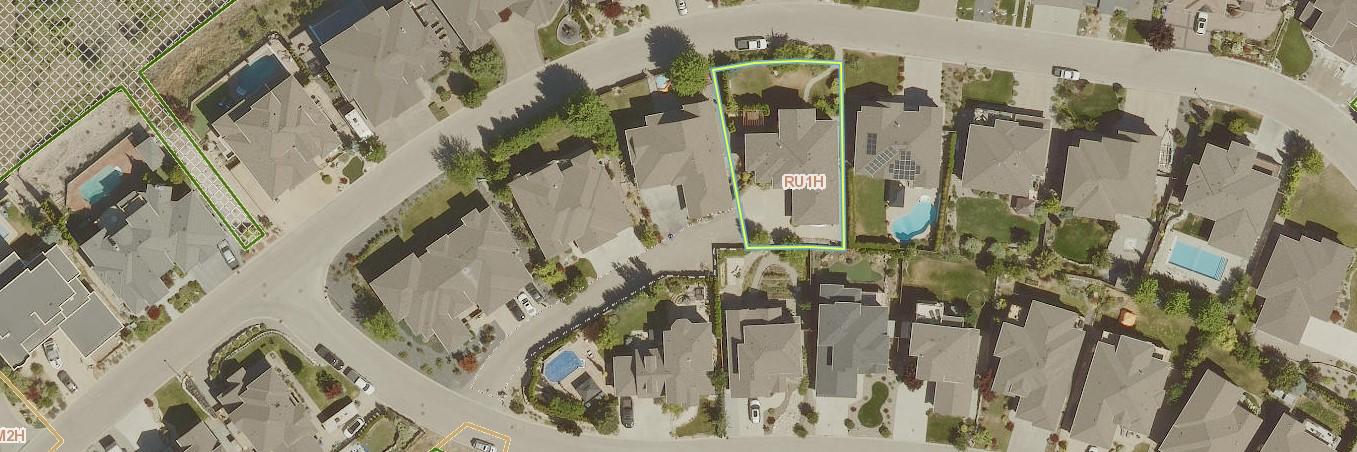 742 Crozier Avenue, Kelowna, BC - Indoor Photo Showing Other Room