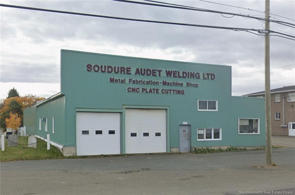 302 Chaleur, Charlo, NB