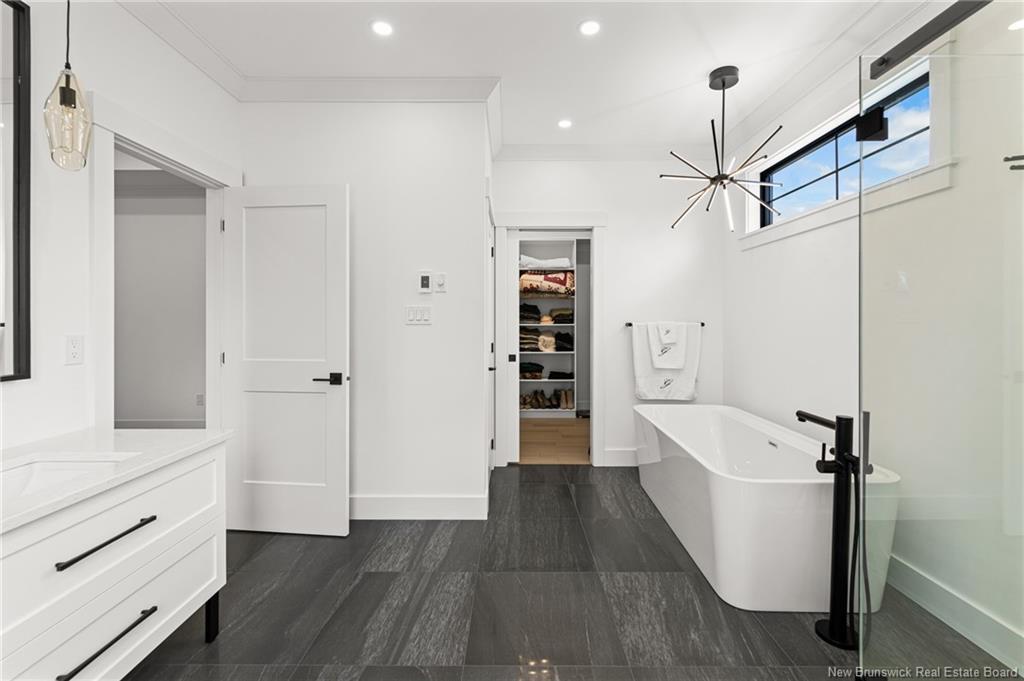 178 Bouchard, Dieppe, NB