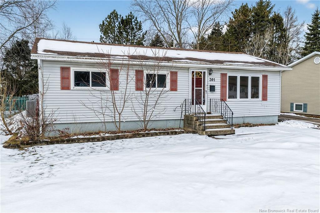 301 Buckingham Ave, Riverview, NB