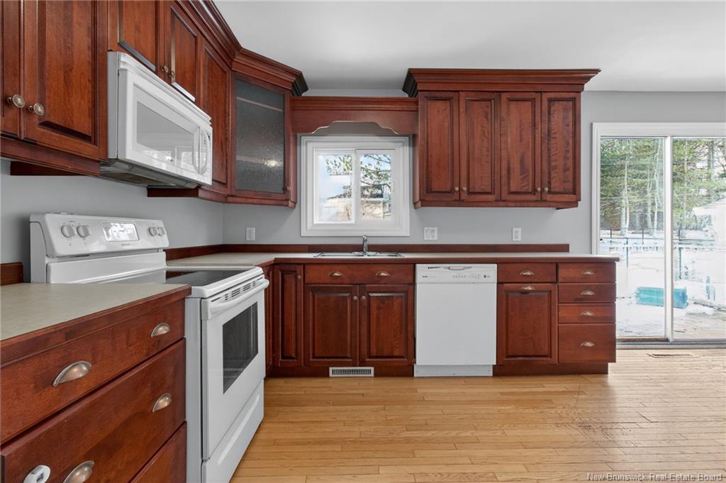 301 Buckingham Ave, Riverview, NB