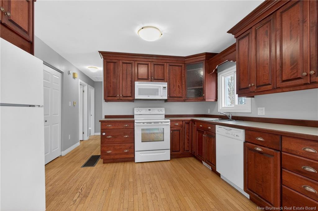 301 Buckingham Ave, Riverview, NB