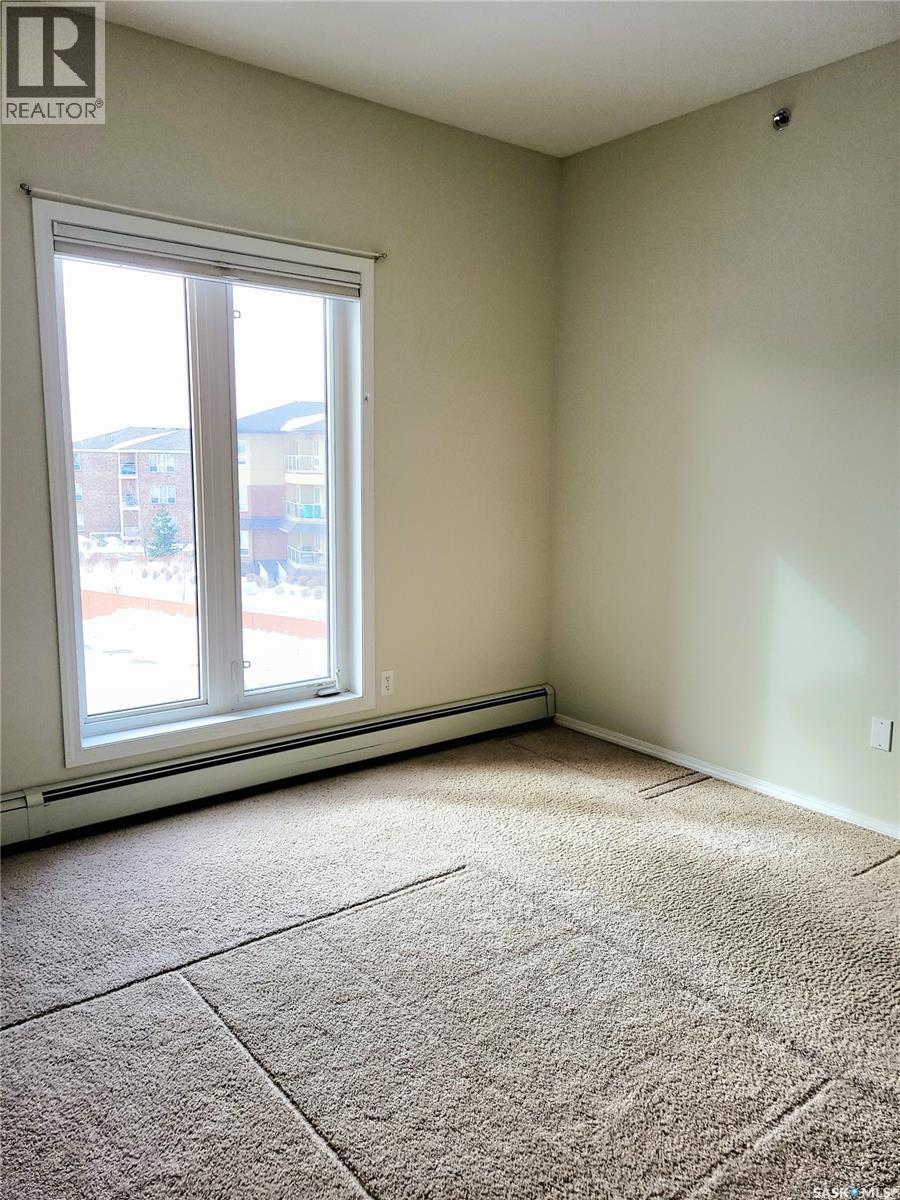 304 928 Heritage View, Saskatoon, SK - Indoor Photo Showing Other Room