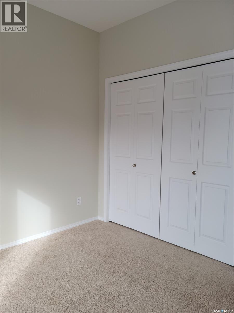 304 928 Heritage View, Saskatoon, SK - Indoor Photo Showing Other Room