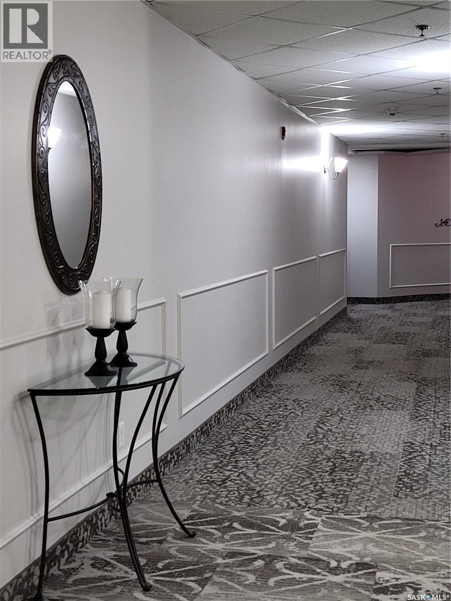 304 928 Heritage View, Saskatoon, SK - Indoor Photo Showing Other Room