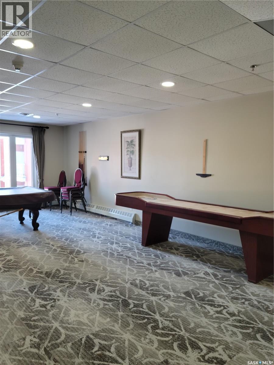 304 928 Heritage View, Saskatoon, SK - Indoor Photo Showing Other Room