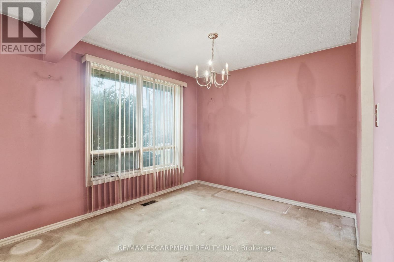 53 Sherry Lane Drive, Hamilton, ON - Indoor Photo Showing Other Room