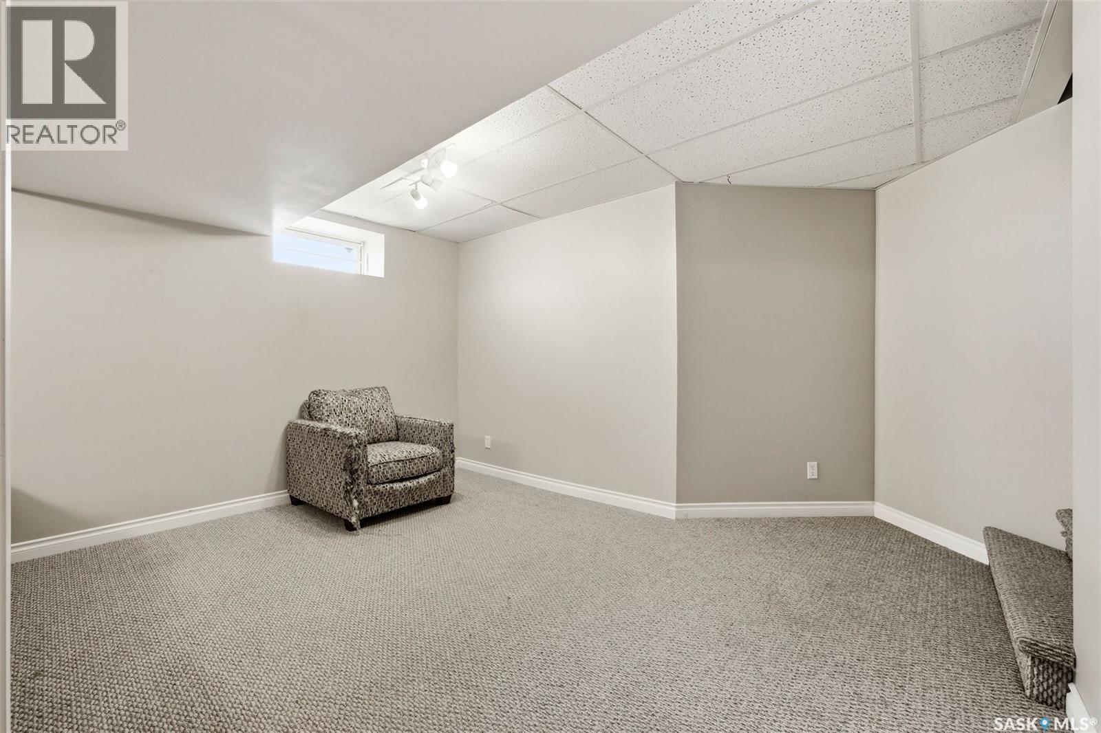 1368 Maple Leaf Crescent N, Regina, SK - Indoor Photo Showing Basement