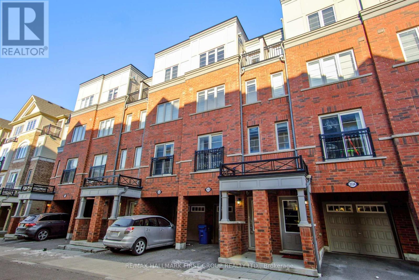 2532 Bromus Path, Oshawa, ON - Outdoor With Facade