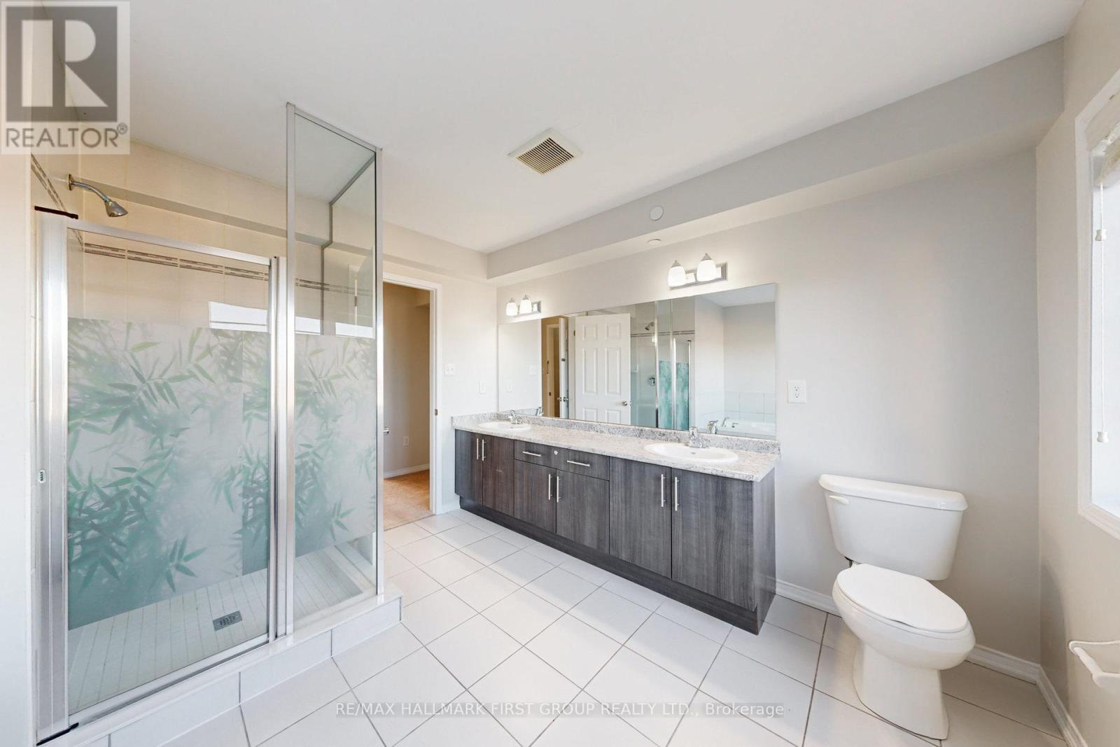 2532 Bromus Path, Oshawa, ON - Indoor Photo Showing Bathroom