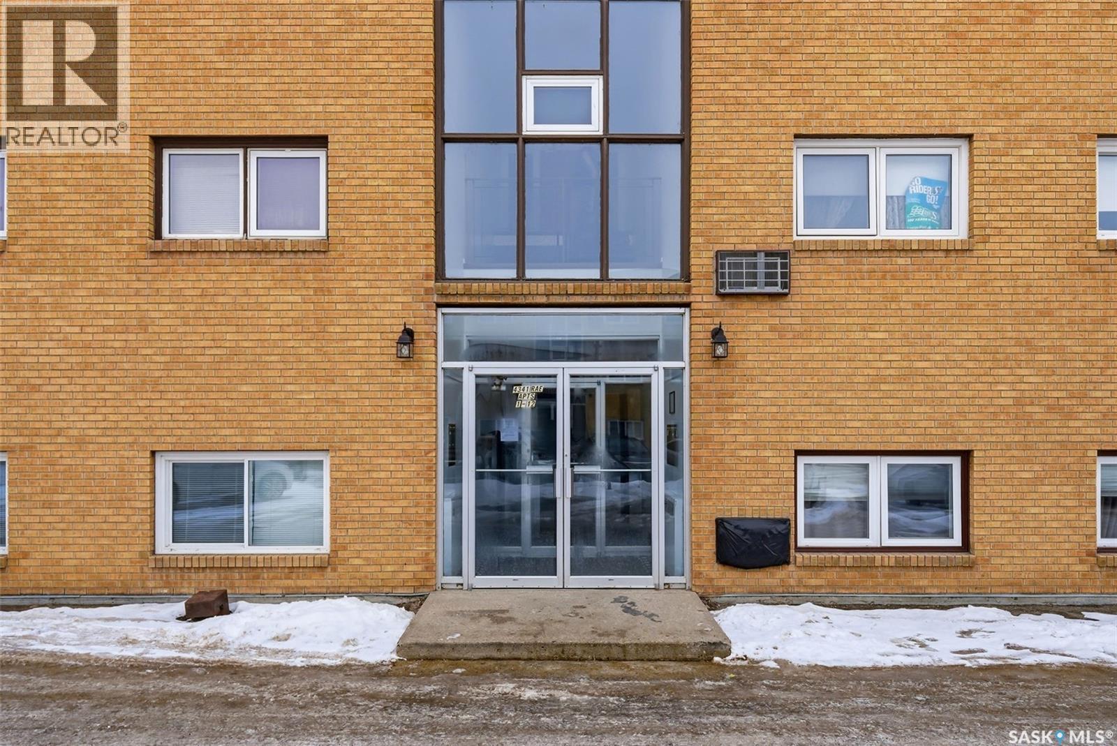 3 4341 Rae Street, Regina, SK - Outdoor With Exterior