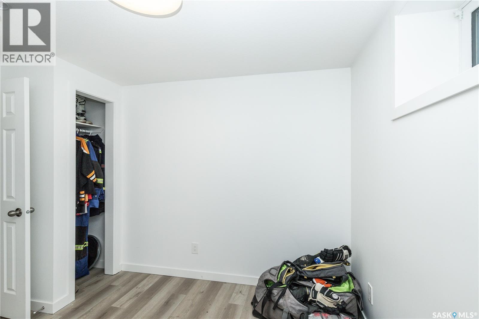 1313 Elevator Road, Saskatoon, SK - Indoor