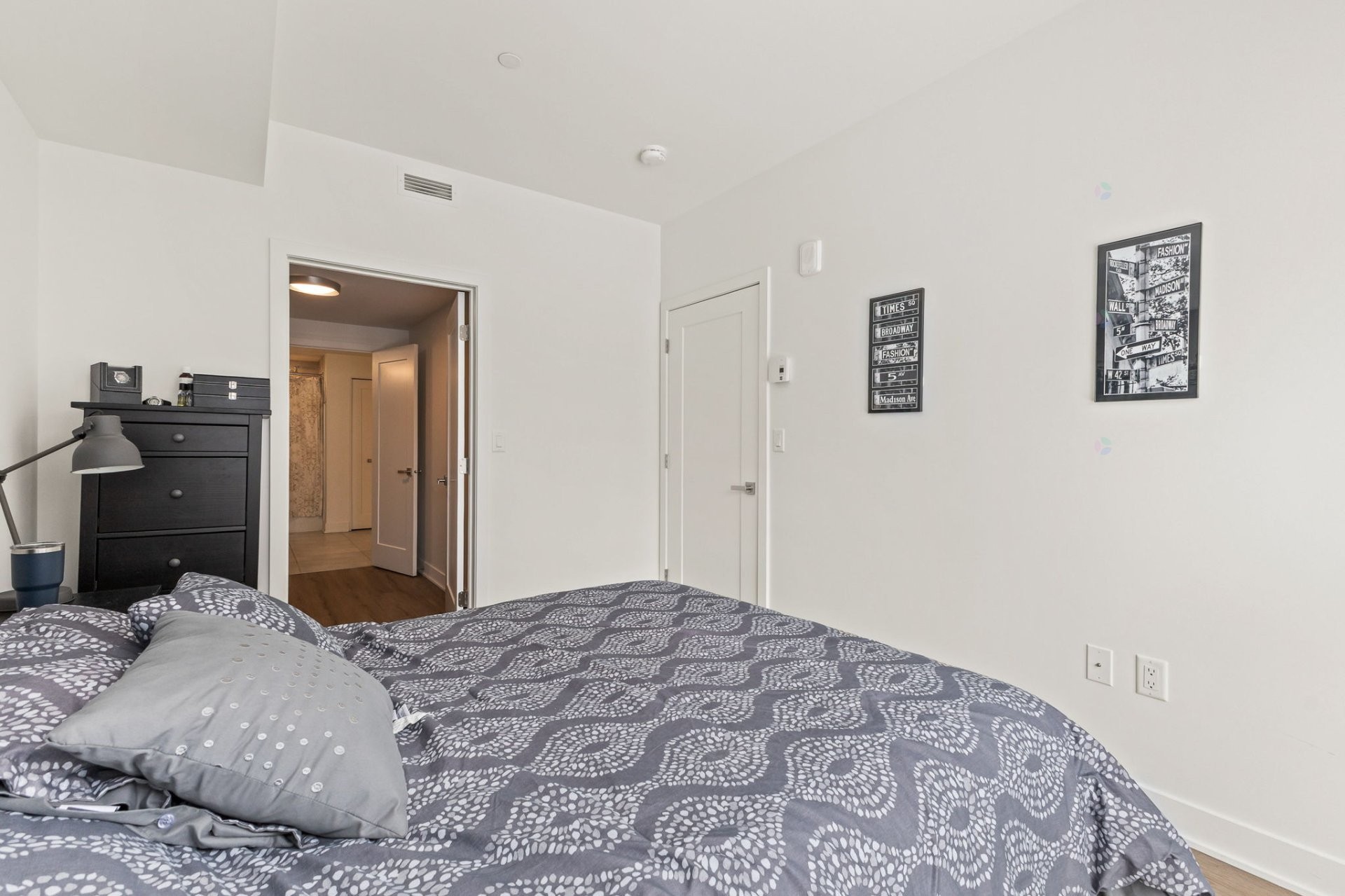 Master Bedroom - 409-64 Boul. De Lucerne, Gatineau (Aylmer), QC - Indoor Photo Showing Bedroom