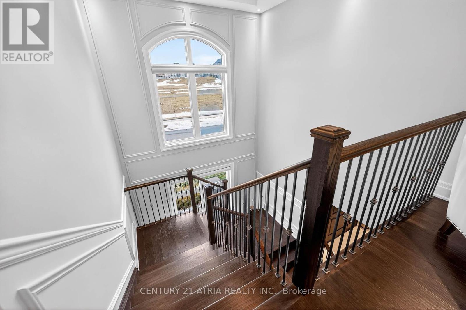 122 Burns Boulevard, King, ON - Indoor Photo Showing Other Room