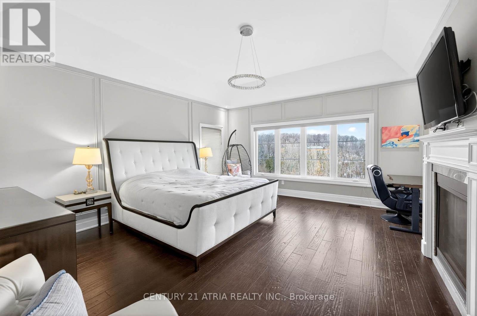 122 Burns Boulevard, King, ON - Indoor Photo Showing Bedroom