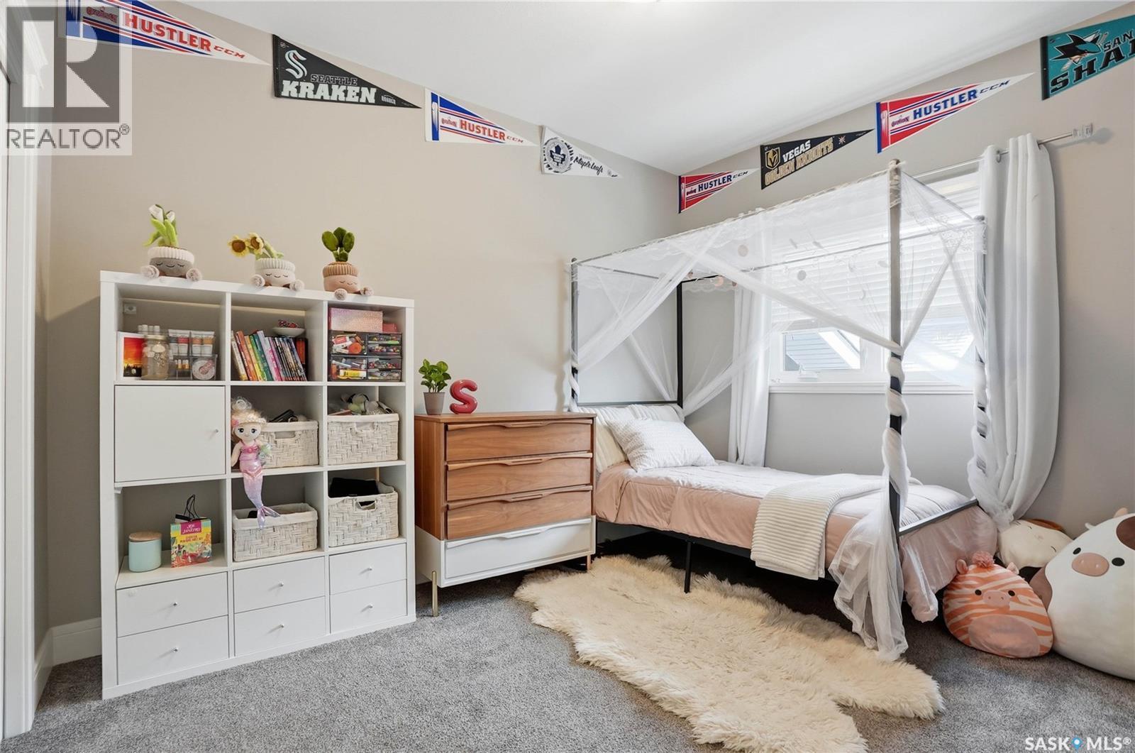 504 Snead Lane, Warman, SK - Indoor Photo Showing Bedroom