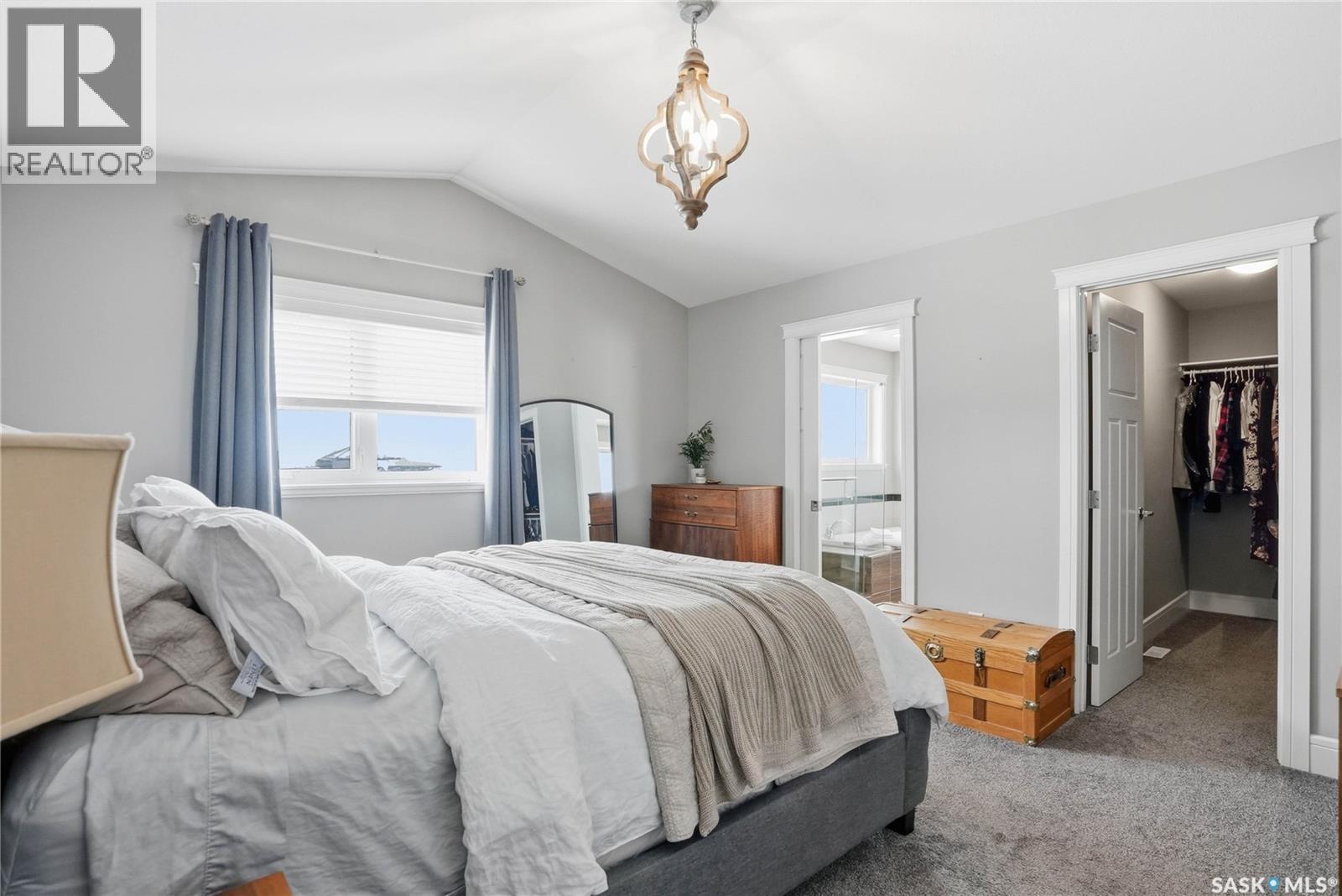 504 Snead Lane, Warman, SK - Indoor Photo Showing Bedroom