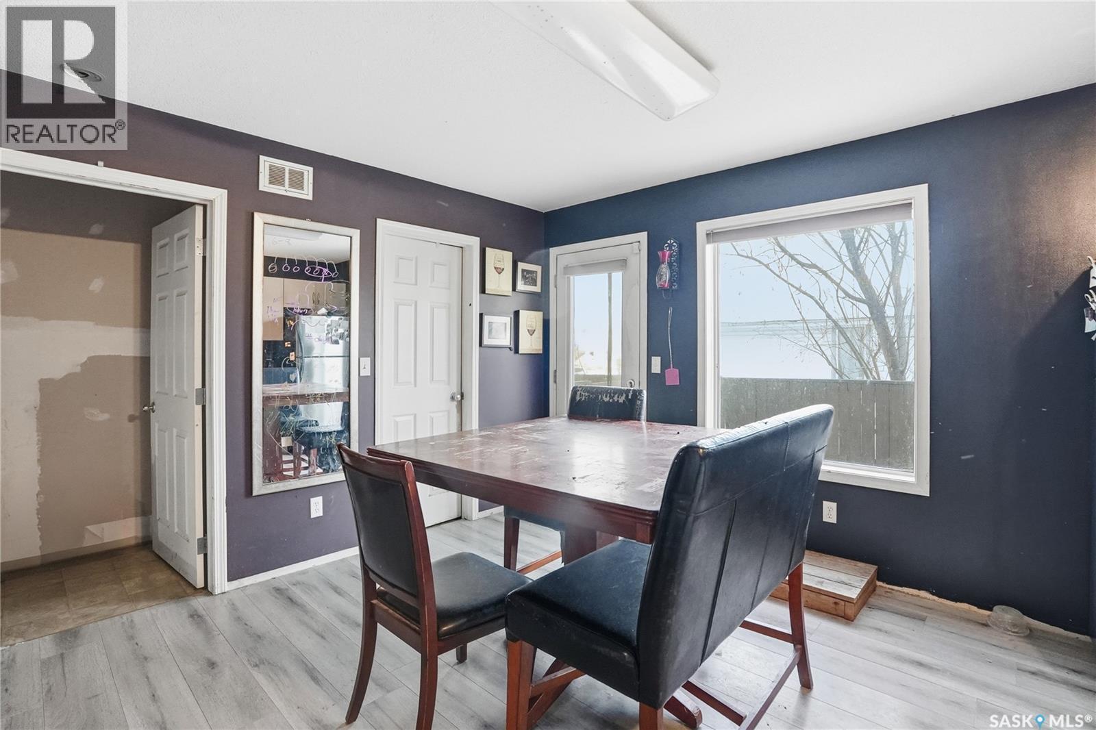 3 802 K Avenue N, Saskatoon, SK - Indoor Photo Showing Dining Room
