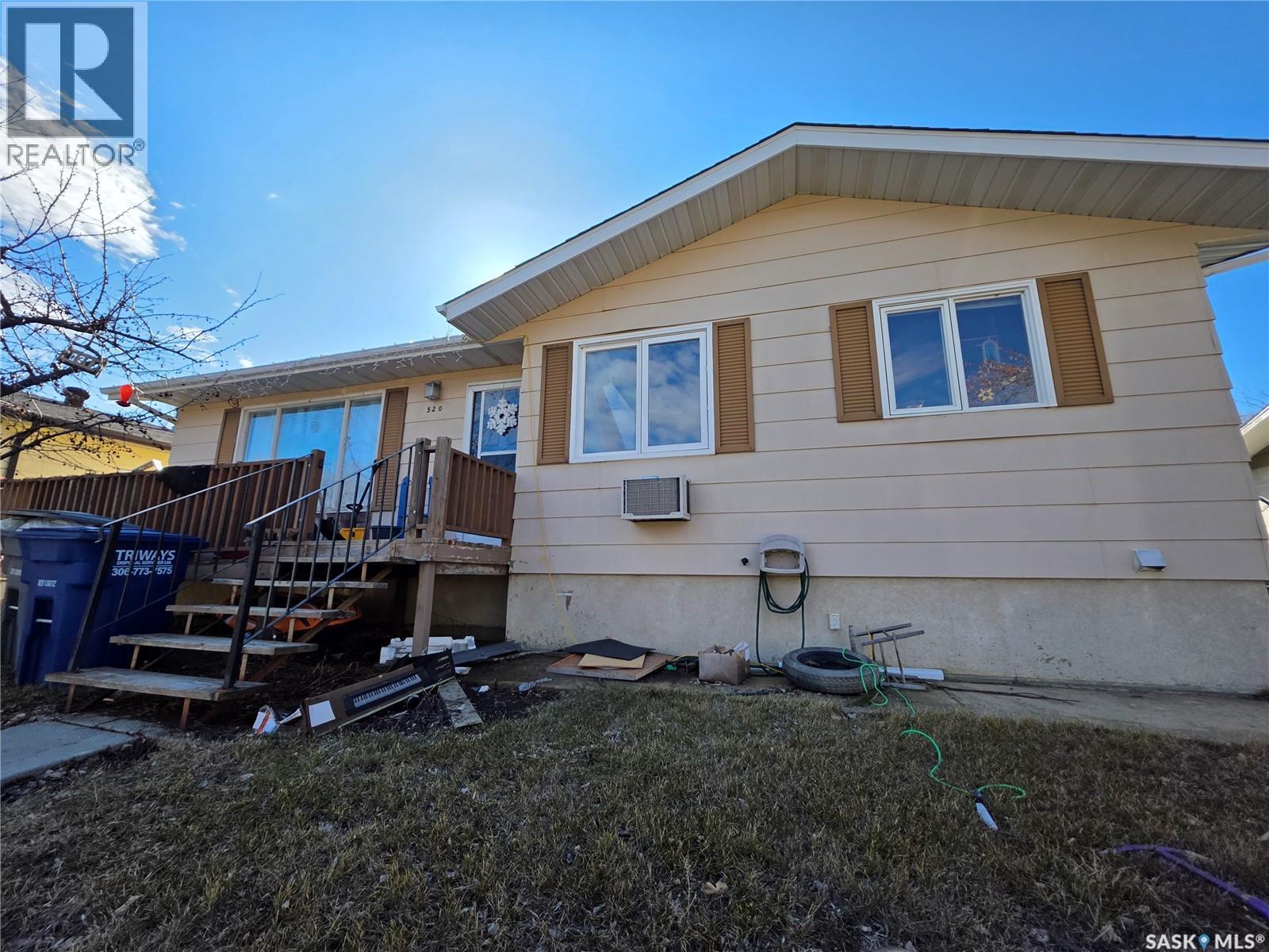 520 Dennis Street, Herbert, SK - Outdoor