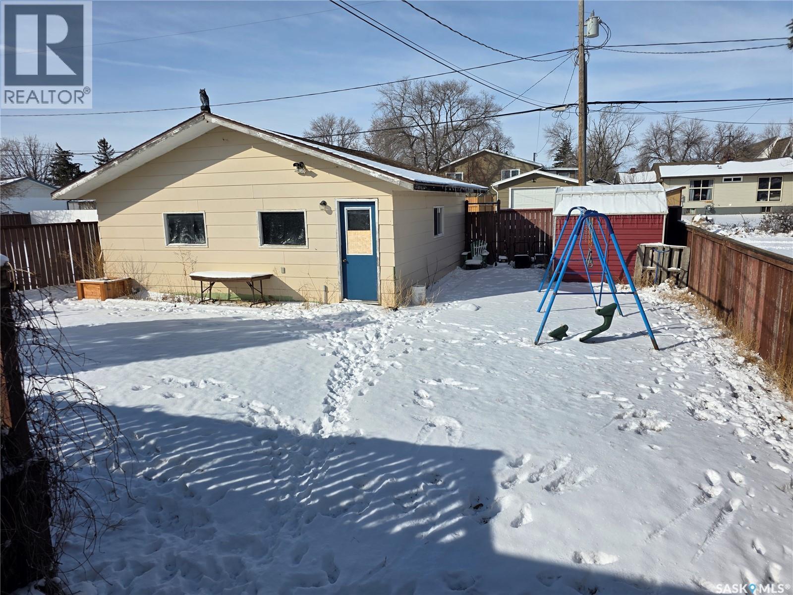 520 Dennis Street, Herbert, SK - Outdoor