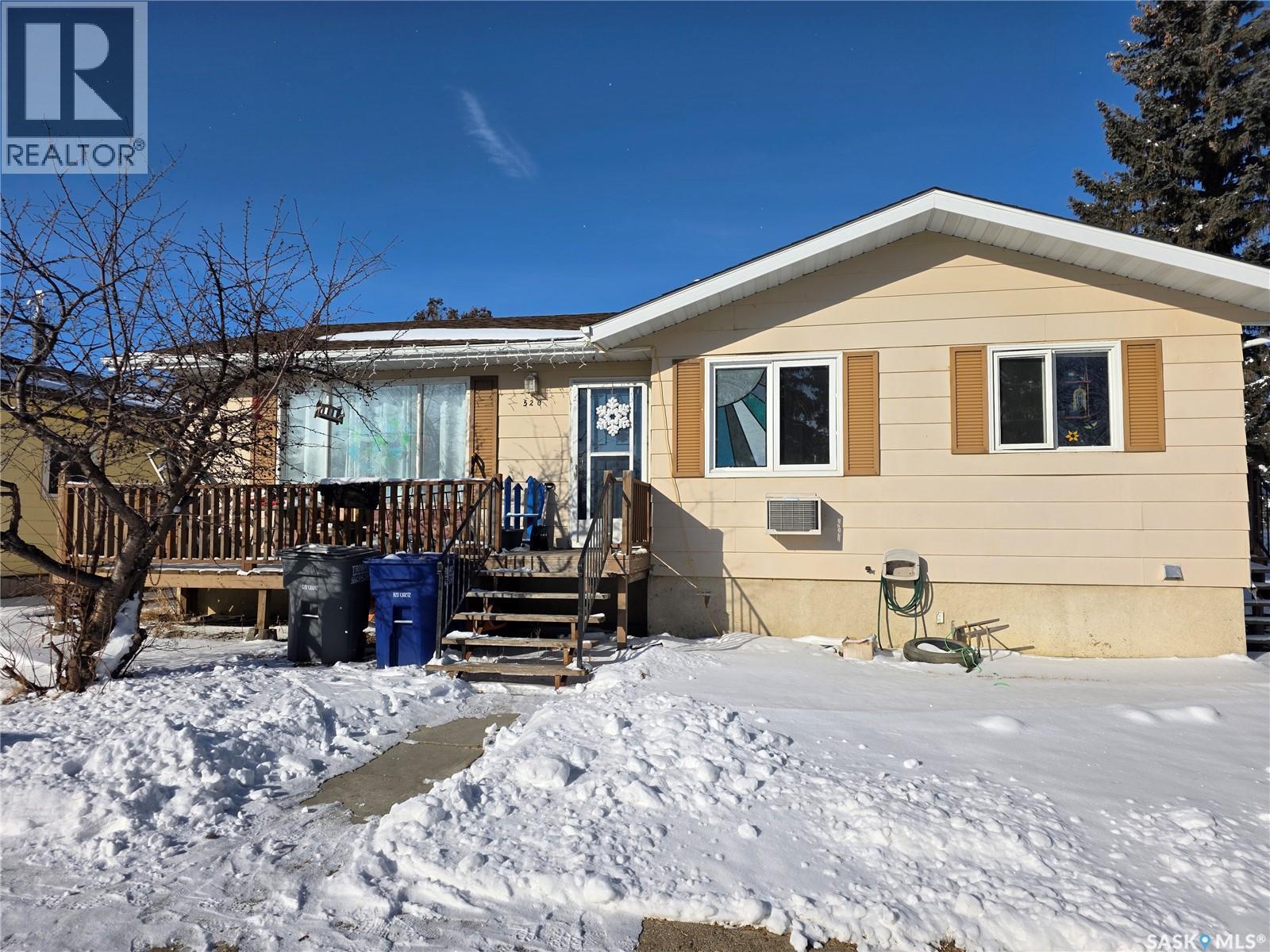520 Dennis Street, Herbert, SK - Outdoor