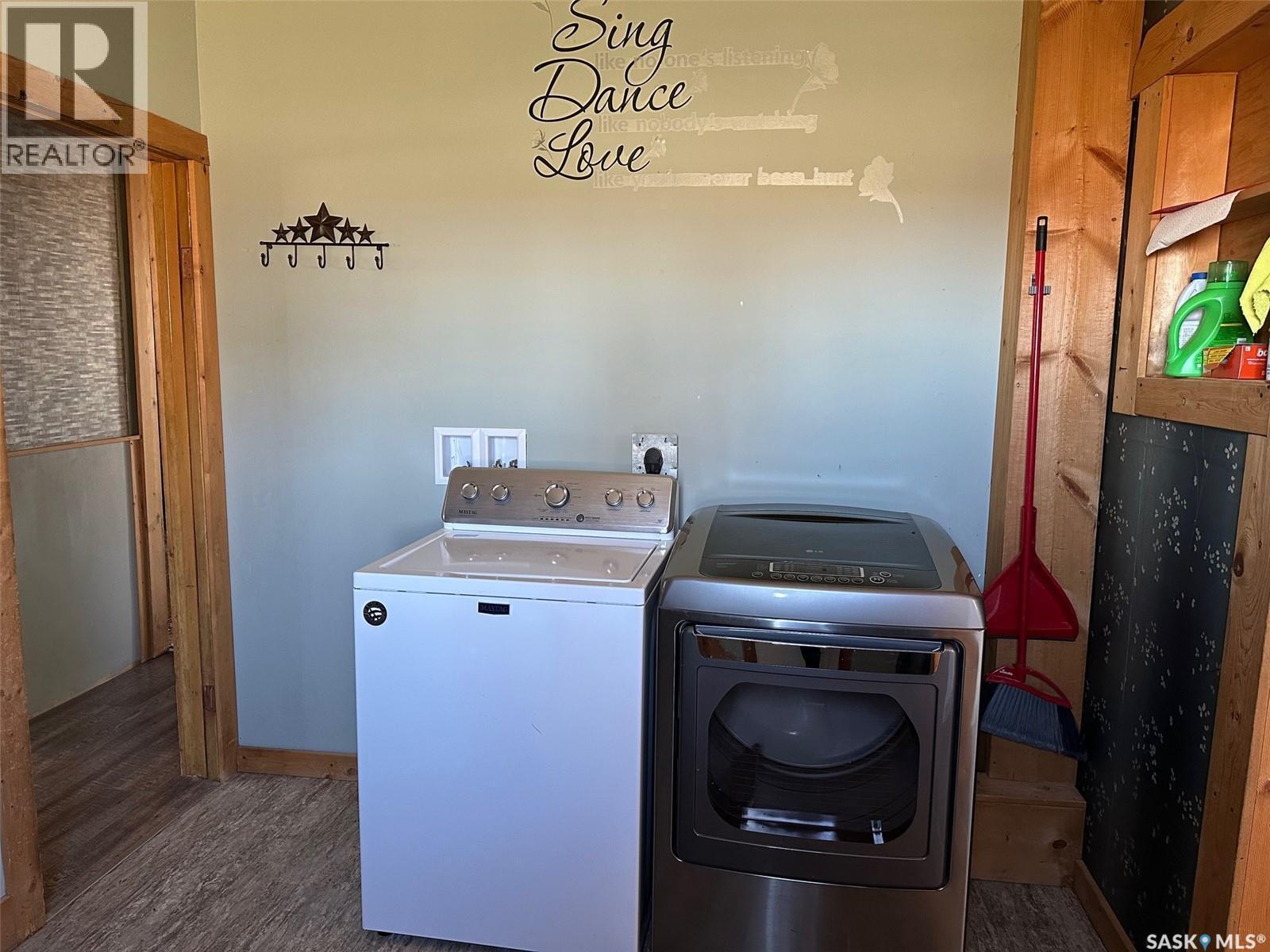 Bell Acreage, Benson Rm No. 35, SK - Indoor Photo Showing Kitchen