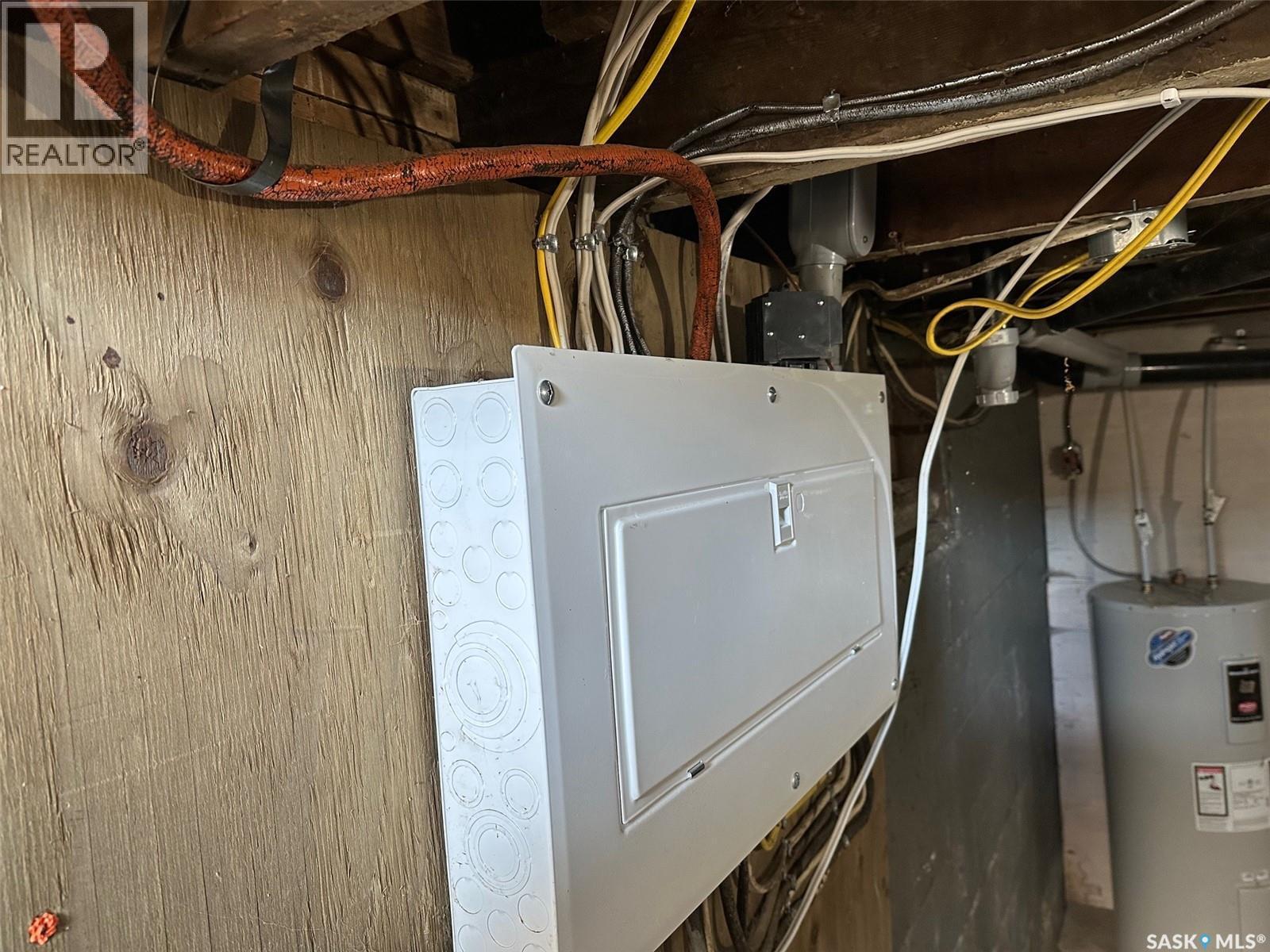 Bell Acreage, Benson Rm No. 35, SK - Indoor