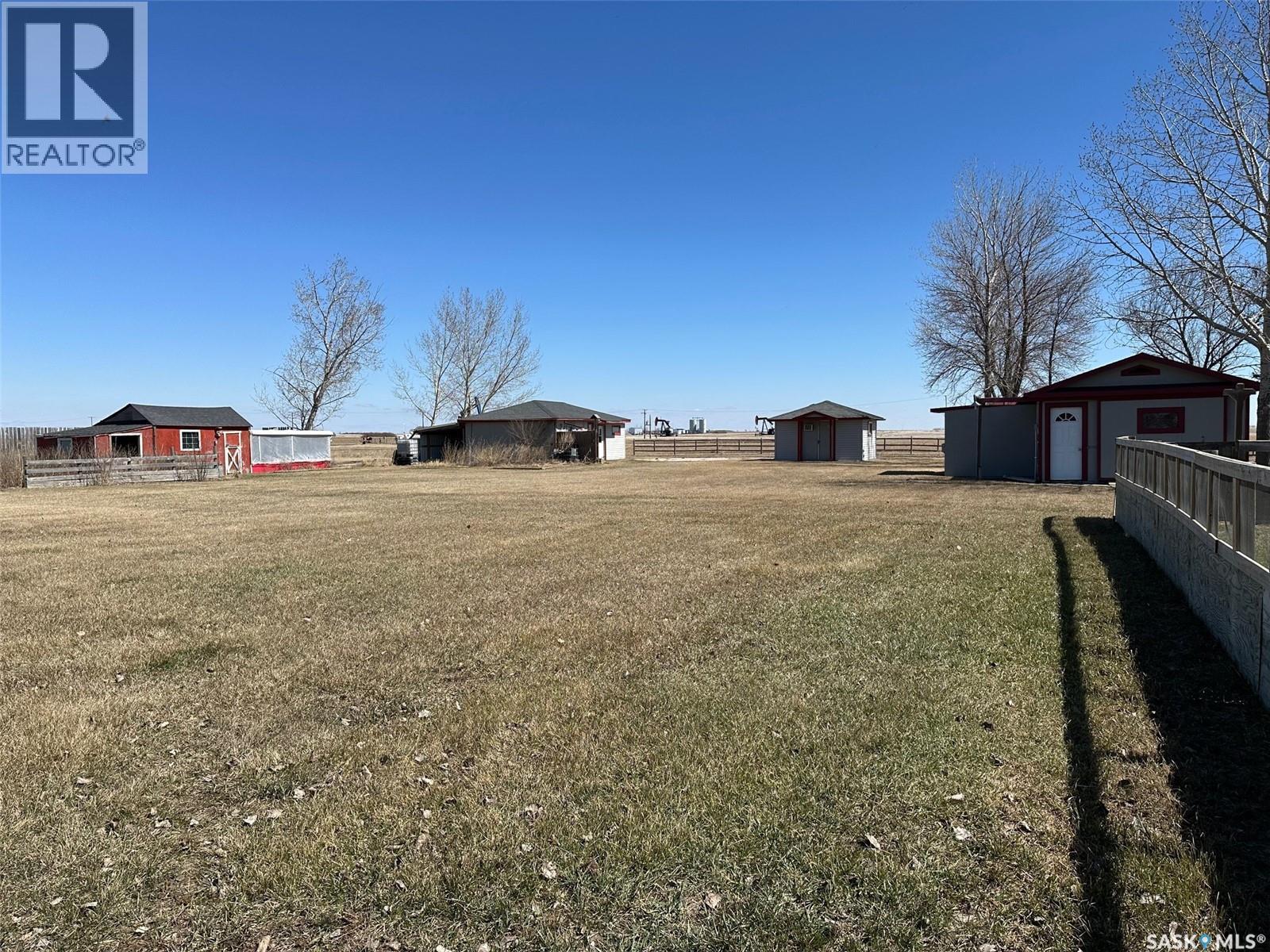 Bell Acreage, Benson Rm No. 35, SK - Outdoor