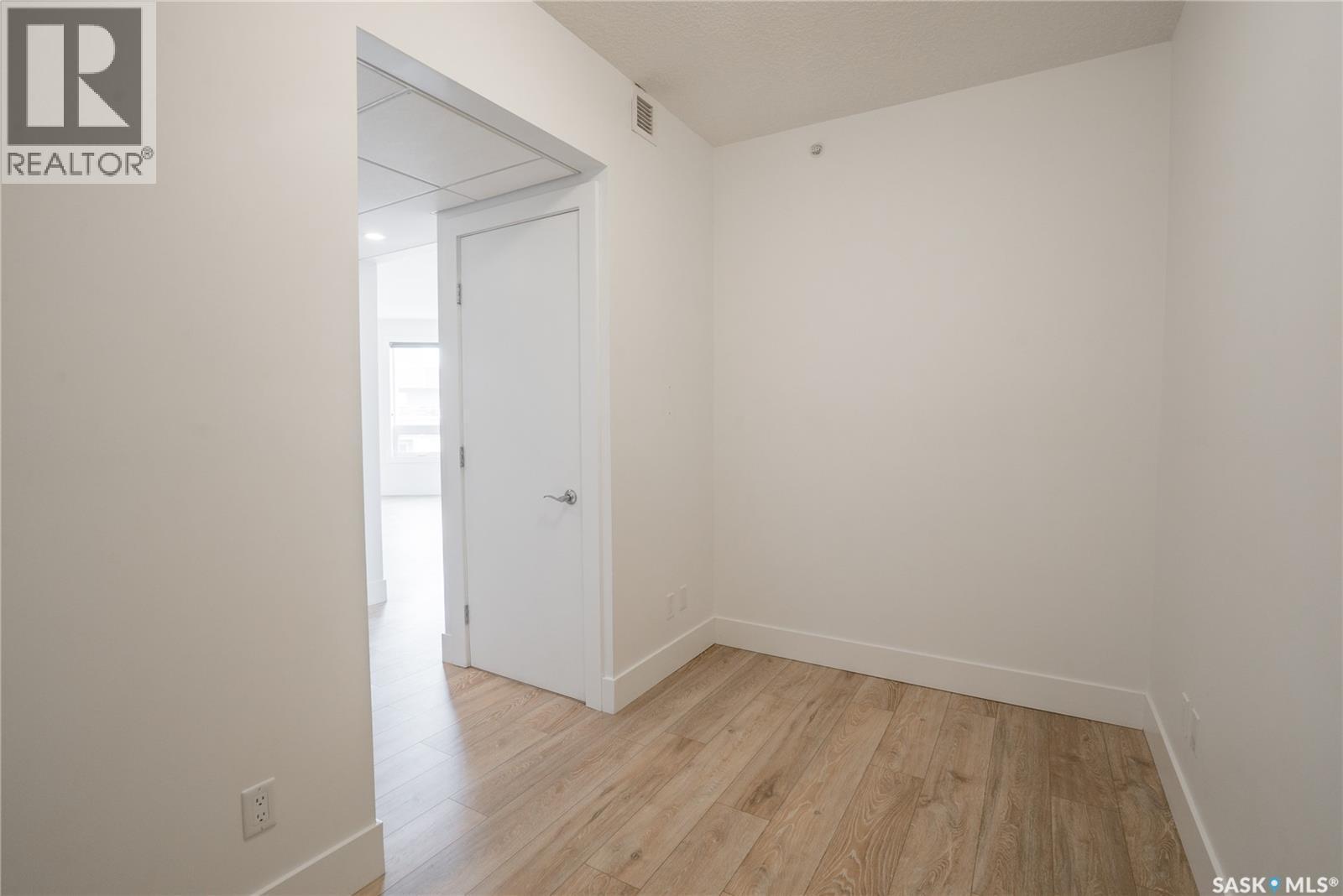 403 409 B Avenue S, Saskatoon, SK - Indoor Photo Showing Other Room