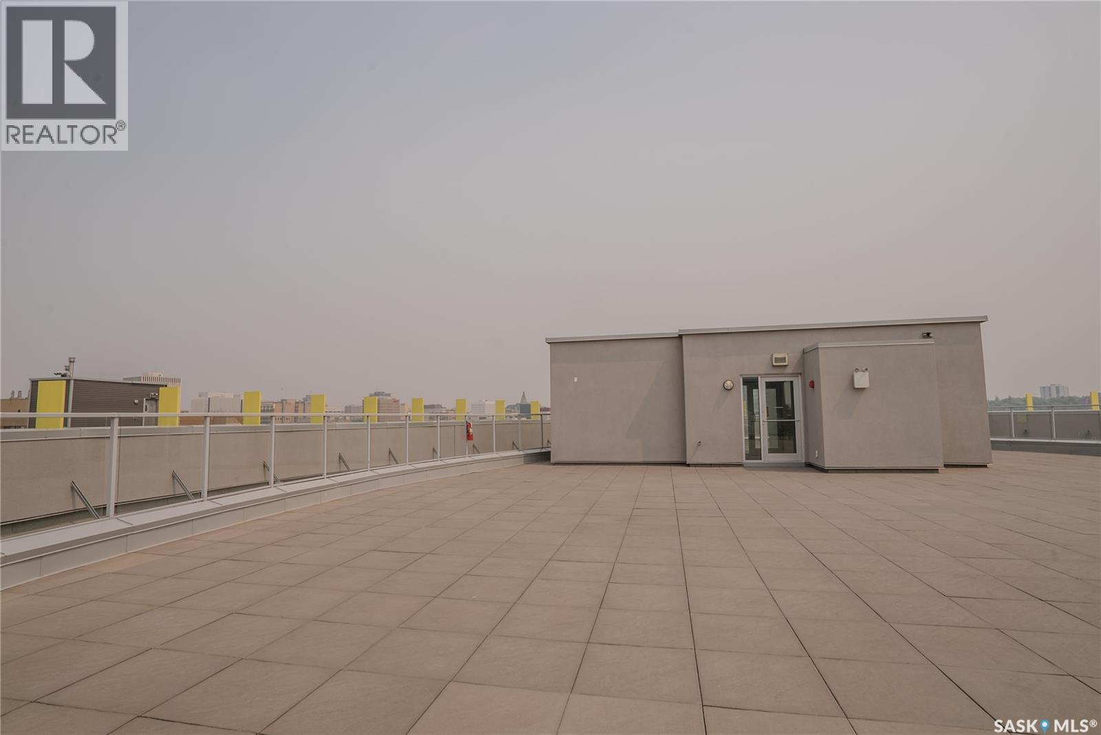 403 409 B Avenue S, Saskatoon, SK - Outdoor