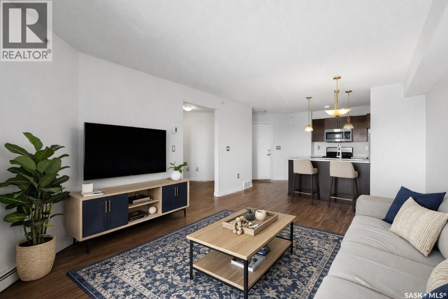 1414 5500 Mitchinson Way, Regina, SK - Indoor Photo Showing Living Room