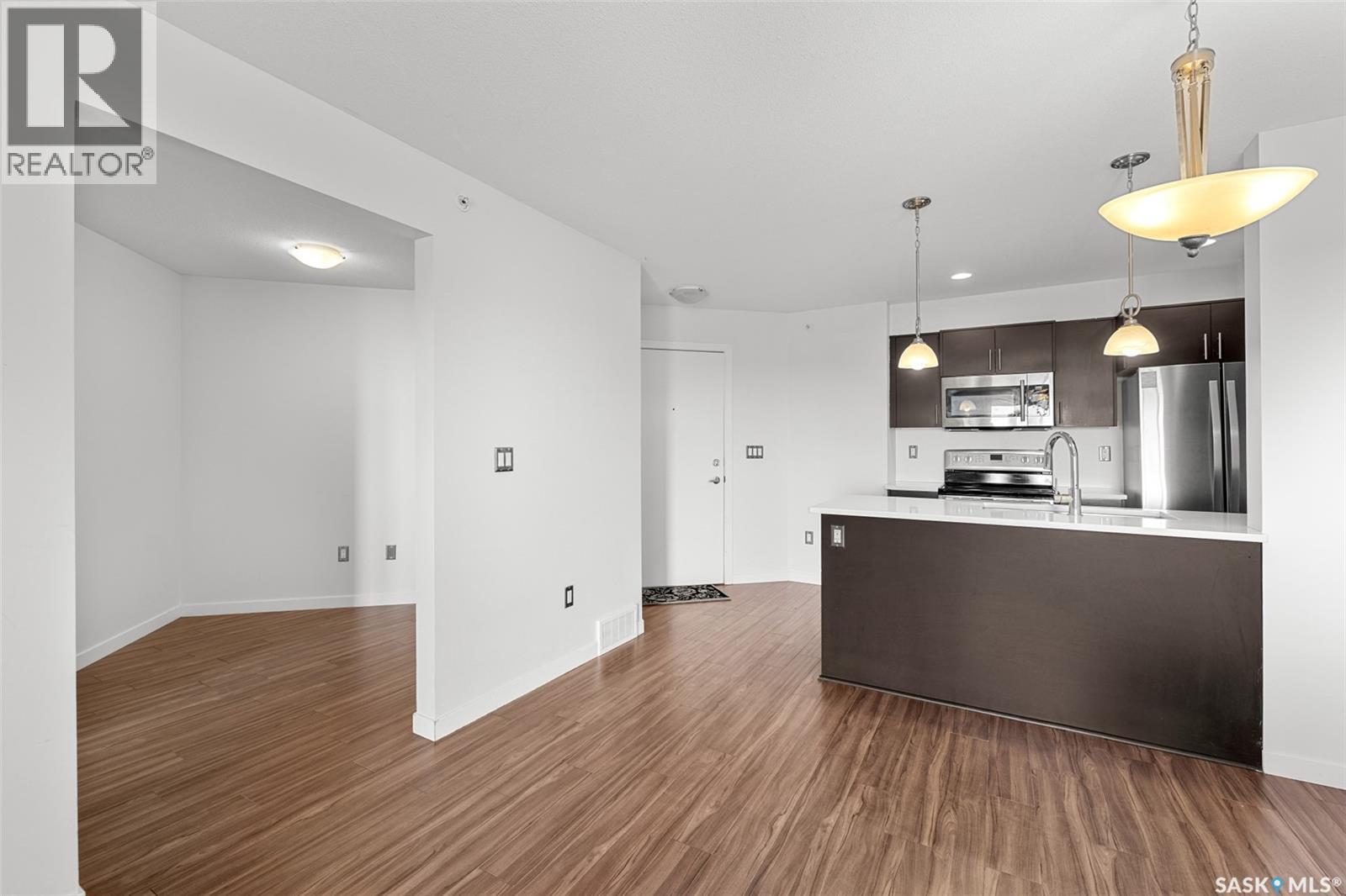 1414 5500 Mitchinson Way, Regina, SK - Indoor Photo Showing Kitchen