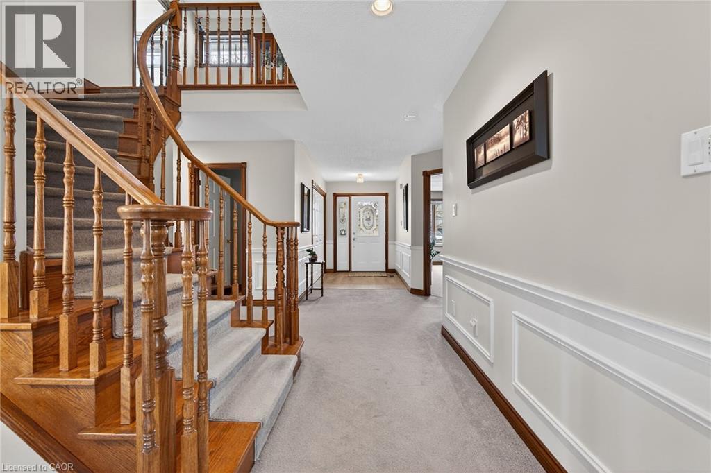 60 Highland Boulevard, Caledonia, ON - Indoor Photo Showing Other Room