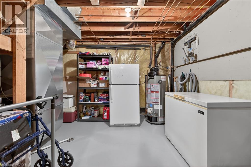 60 Highland Boulevard, Caledonia, ON - Indoor Photo Showing Basement