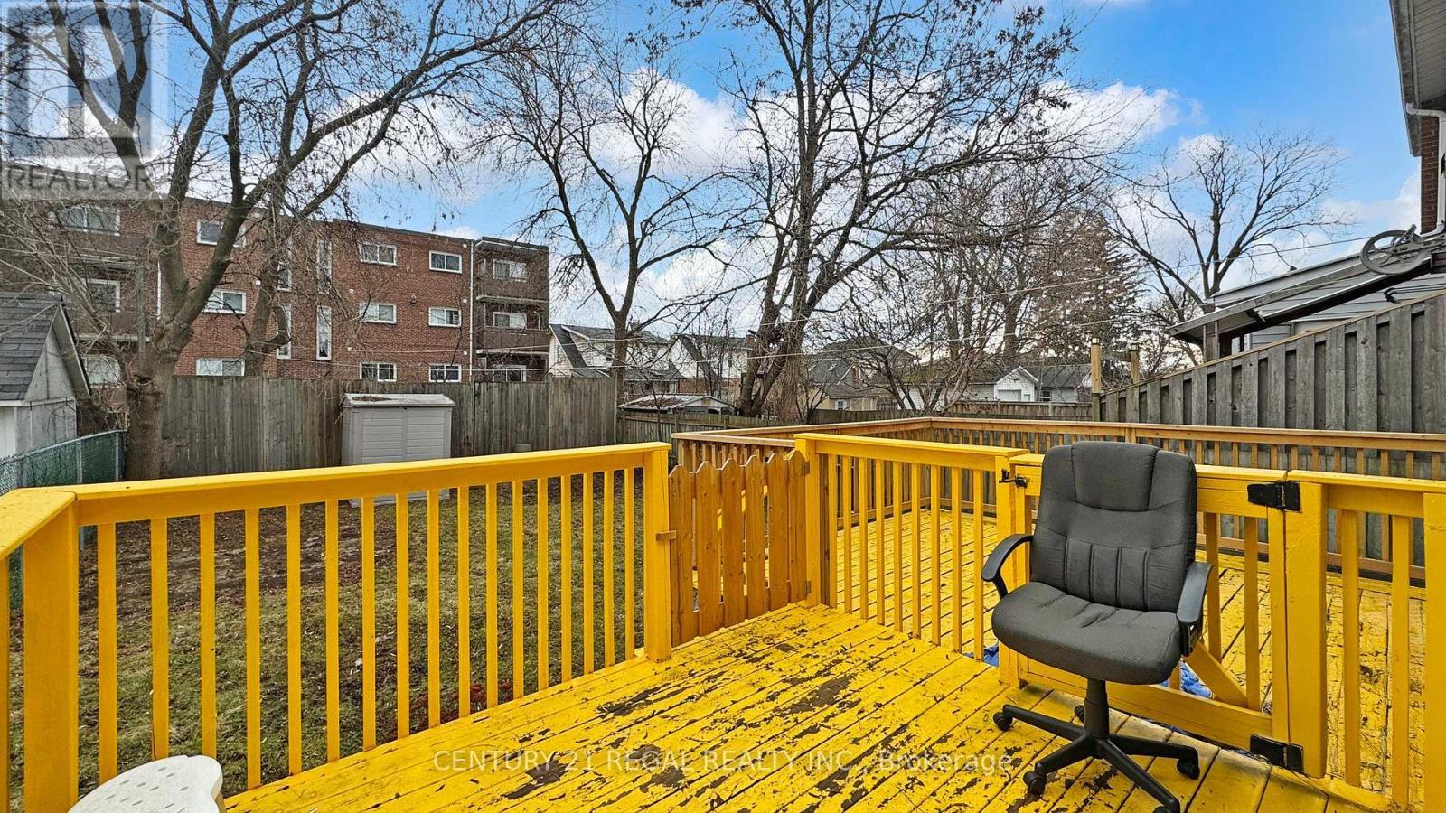 55 Montrave Avenue, Oshawa, ON - Outdoor With Deck Patio Veranda