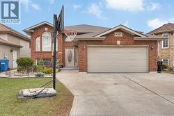 4687 Sassafras AVENUE Windsor, ON N9G 3E3