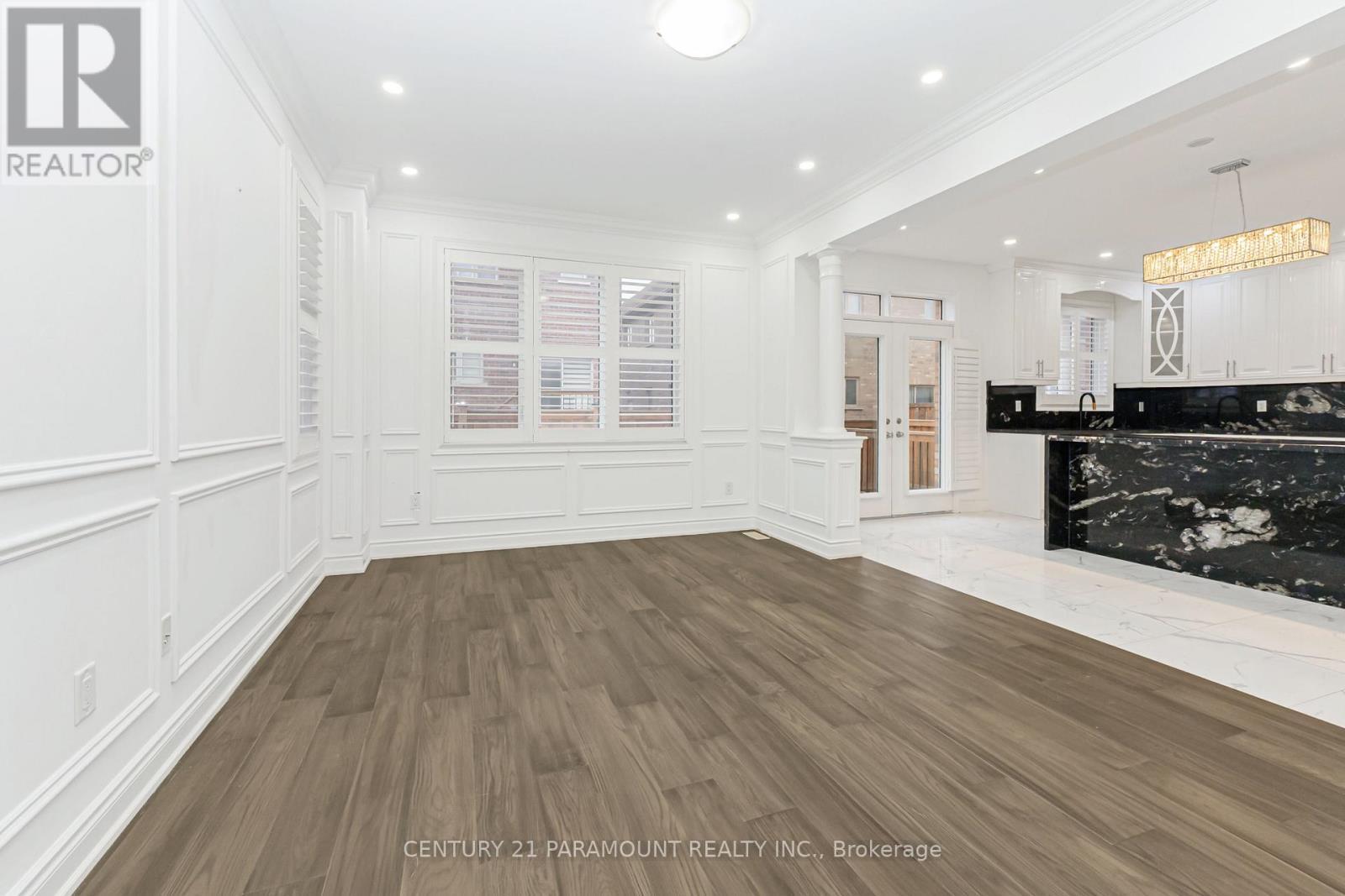 28 Clockwork Drive, Brampton, ON - Indoor Photo Showing Other Room