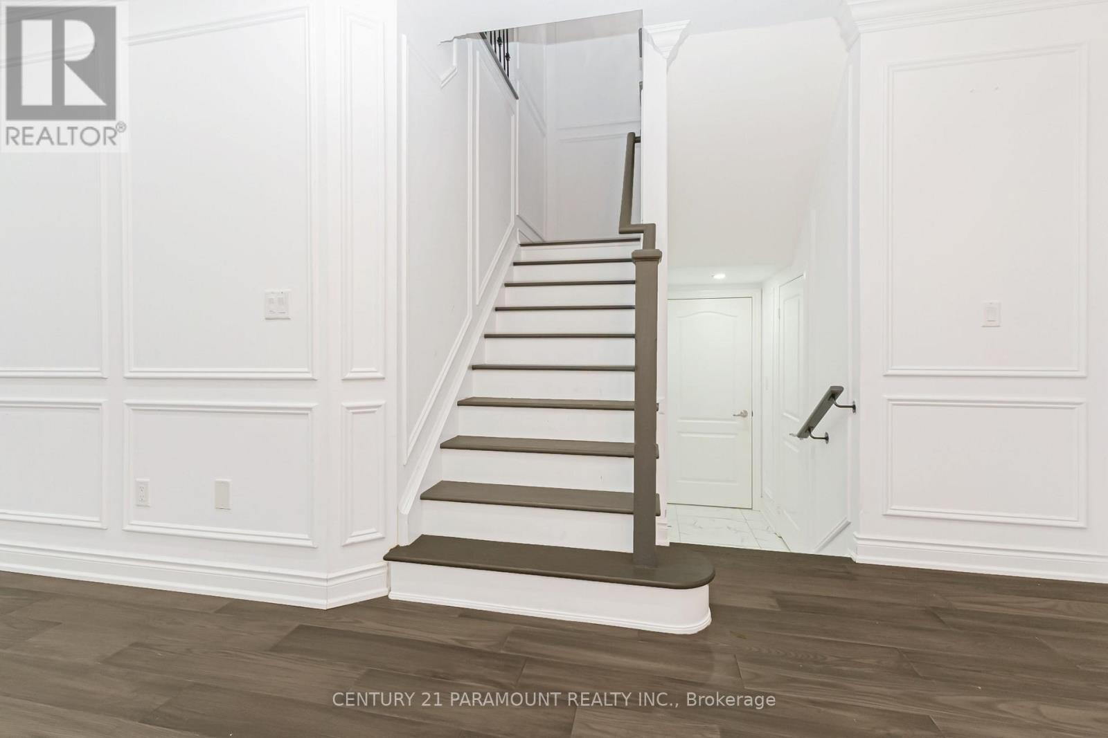 28 Clockwork Drive, Brampton, ON - Indoor Photo Showing Other Room