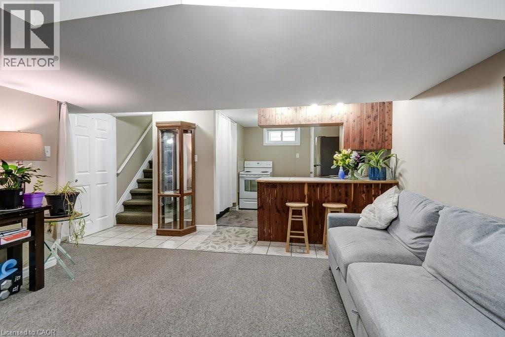 624 Brighton Avenue, Hamilton, ON - Indoor