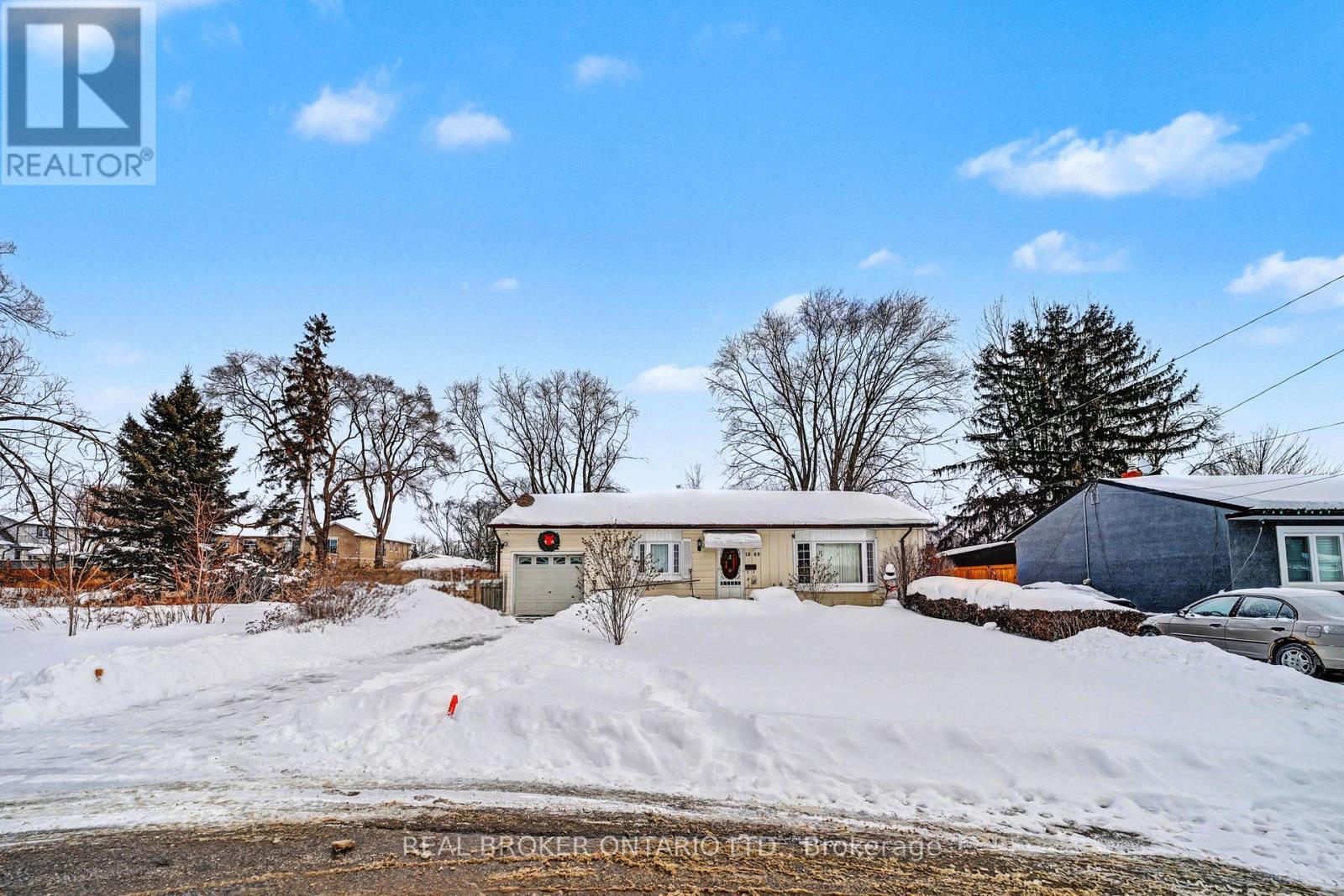 1069 Roosevelt Road, Mississauga, ON