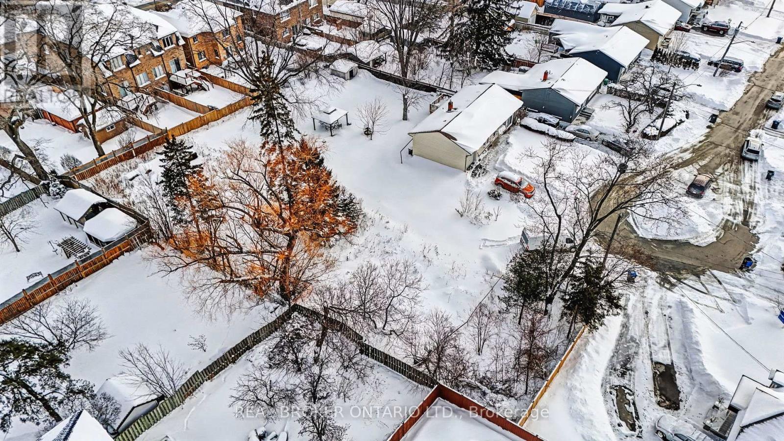 1069 Roosevelt Road, Mississauga, ON