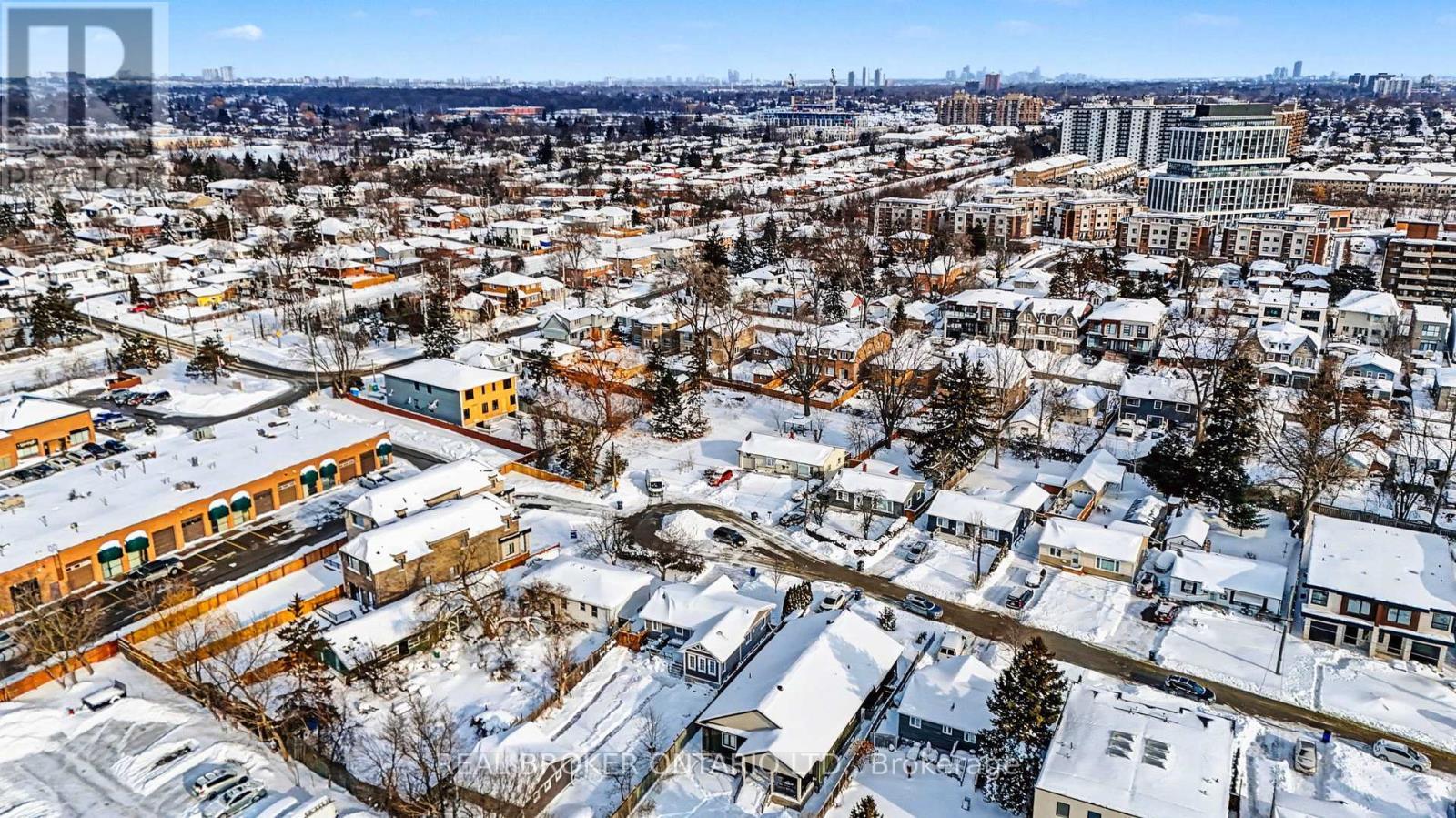 1069 Roosevelt Road, Mississauga, ON