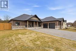 2939 RUNDLE ROAD Clarington, ON L1C 6Y6