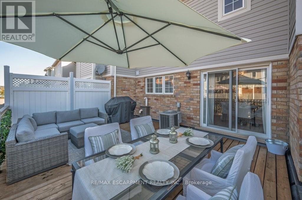 3140 Edgar Avenue, Burlington, ON - Outdoor With Deck Patio Veranda With Exterior