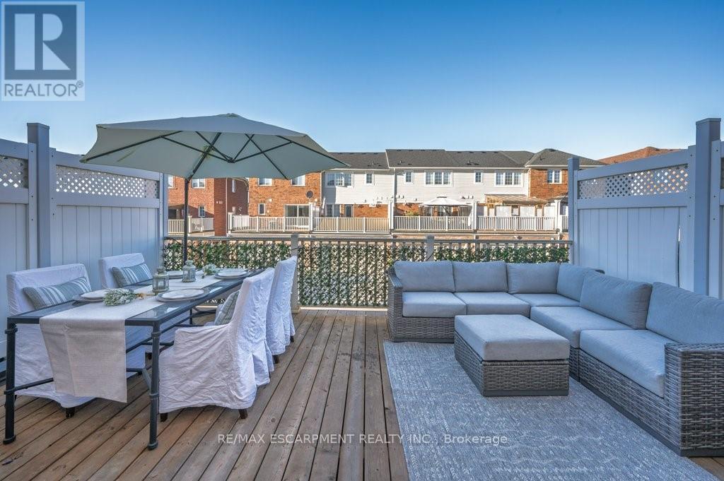 3140 Edgar Avenue, Burlington, ON - Outdoor With Deck Patio Veranda With Exterior