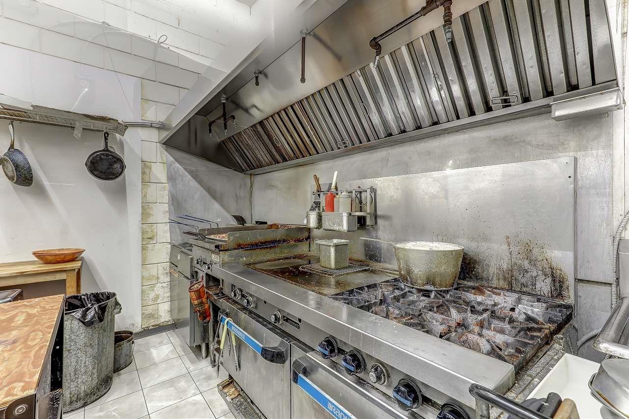 1490 Johnston Road, White Rock, BC