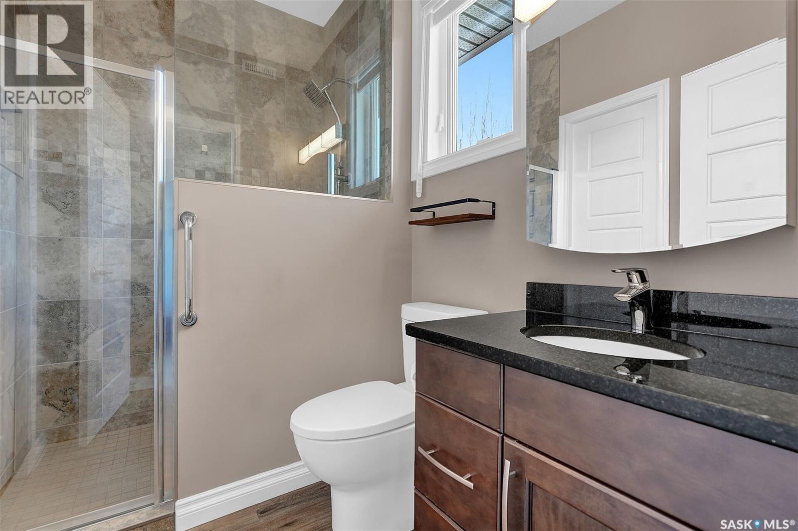 5117 Watson Way, Regina, SK - Indoor Photo Showing Bathroom