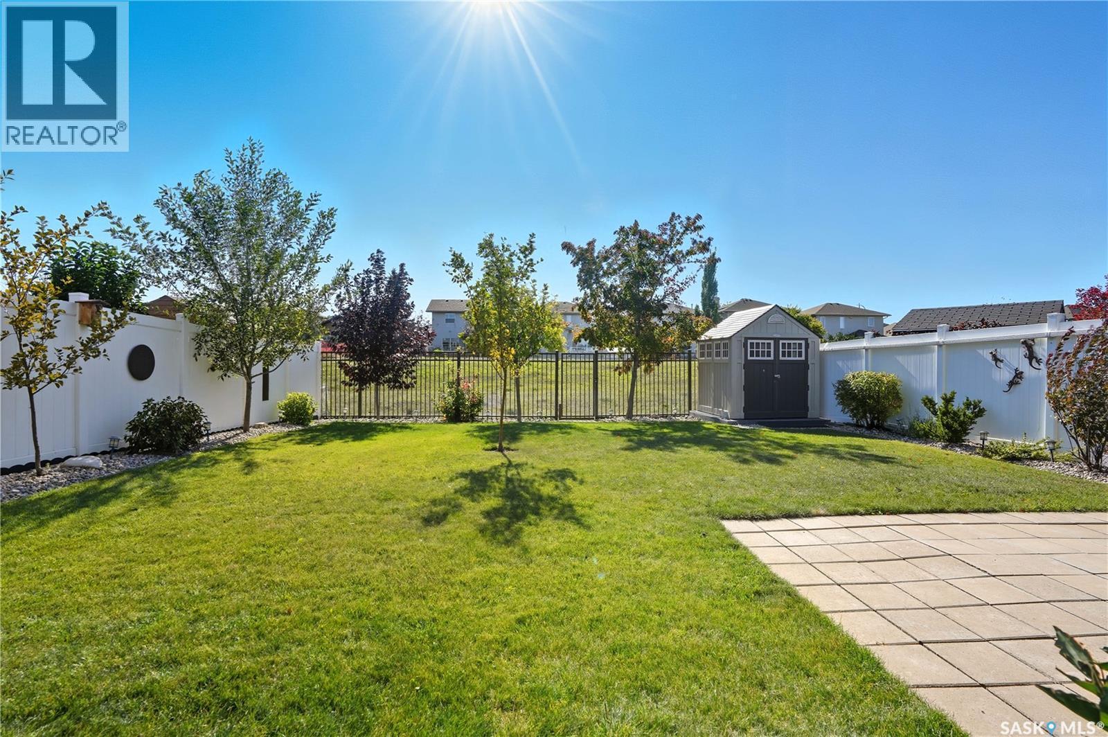 5117 Watson Way, Regina, SK - Outdoor